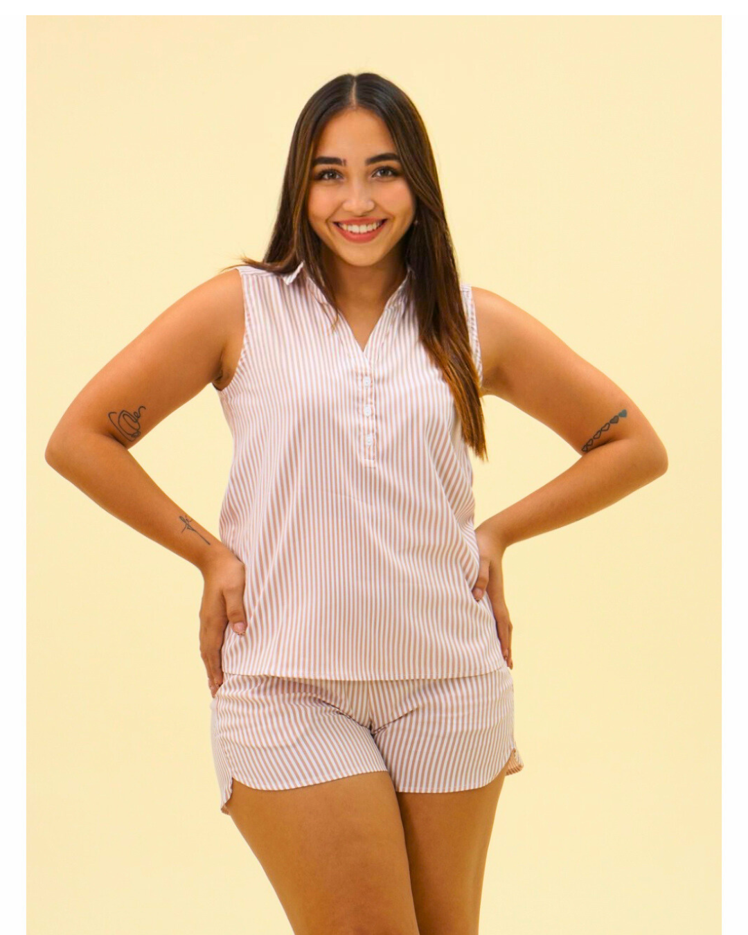 STRIPED SLEEVELESS BLOUSE
